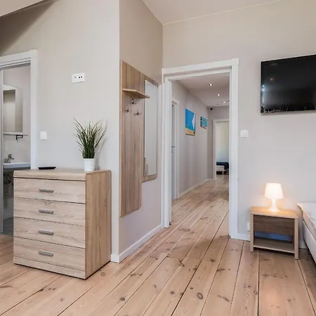 Surf Homestay szállás *